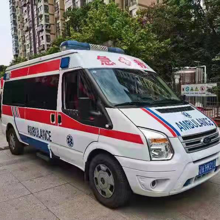 谢家集长途救护车护送病人返乡
